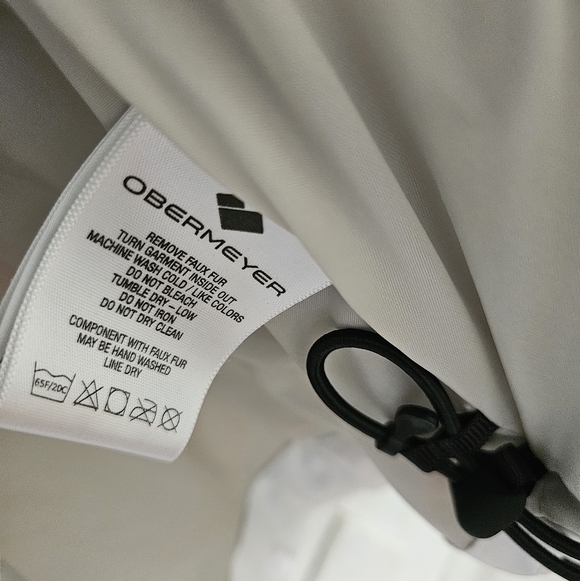 OBERMEYER Women’s Tuscany II Ski Jacket SizeSize 6 - Picture 11 of 16